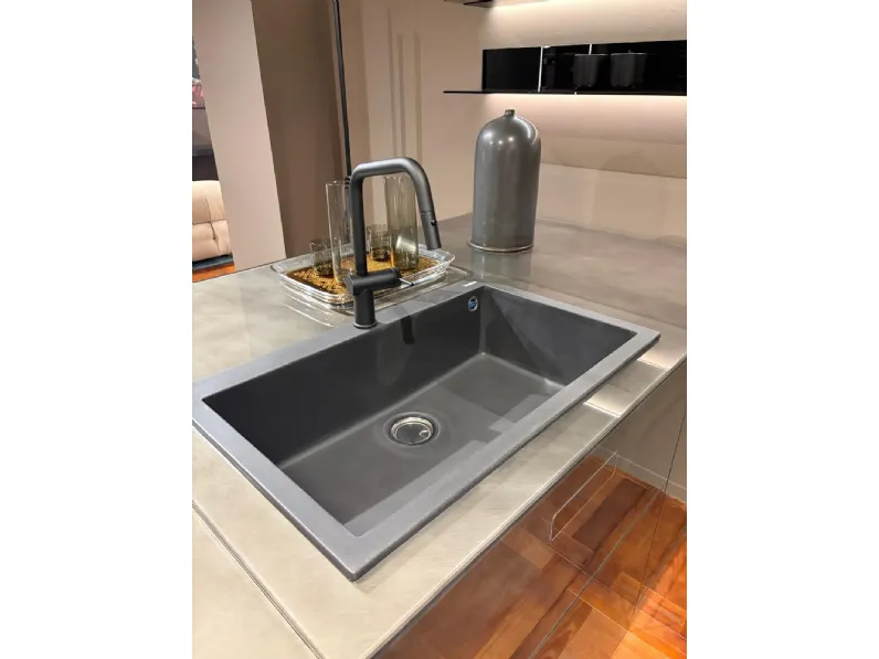 Cucina grigia design con isola Lago Cucina lago  a soli 27000 Euro