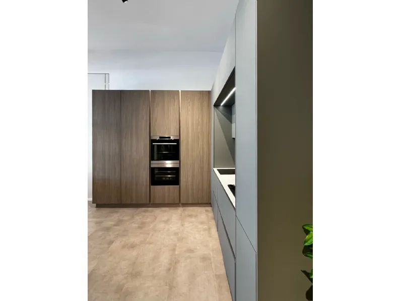 Cucina modello gola  ad angolo Doimo cucine con un ribasso imperdibile