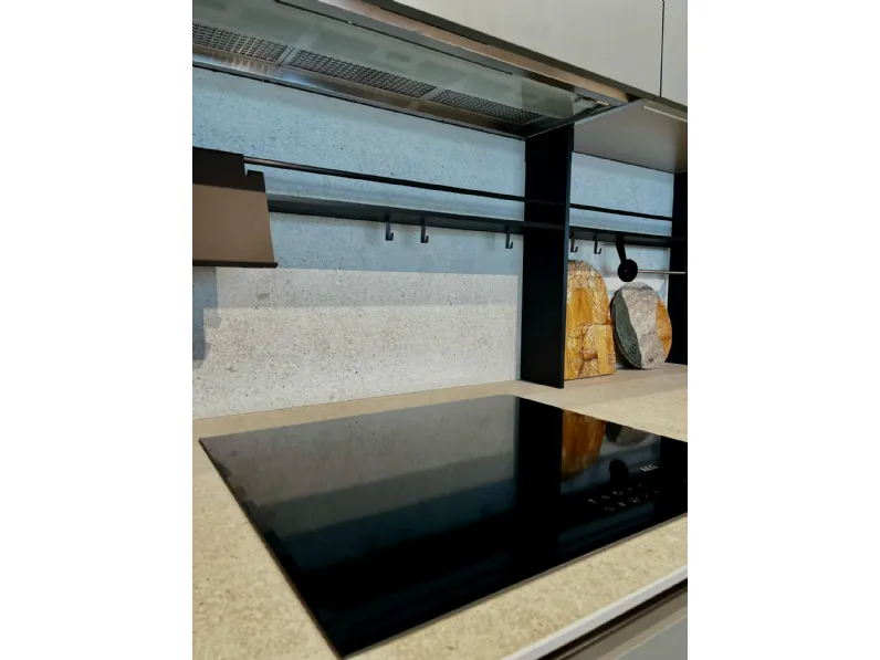 Cucina modello gola  ad angolo Doimo cucine con un ribasso imperdibile