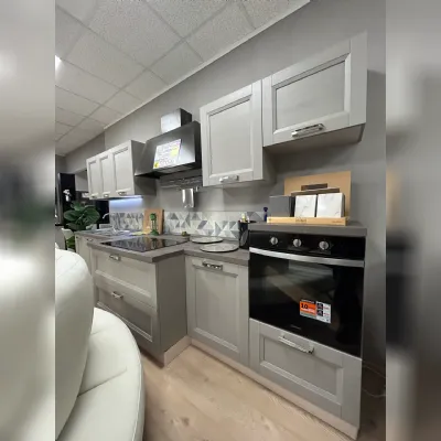 Cucina Mobilturi moderna lineare grigia in laminato opaco Cucina nina
