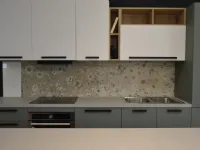 Cucina con isola in laminato opaco a prezzo ribassato 35%