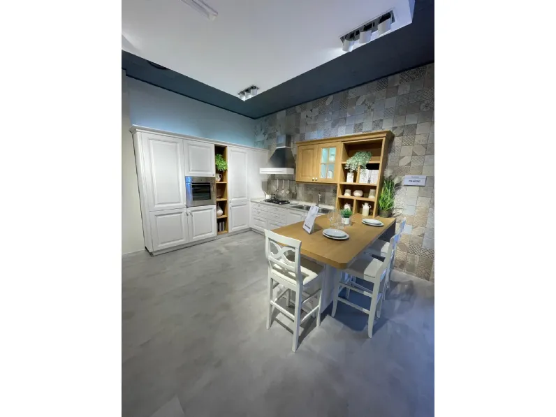 Cucina a prezzo scontato ad angolo classica Cv 630 cucina pavese Veneta cucine