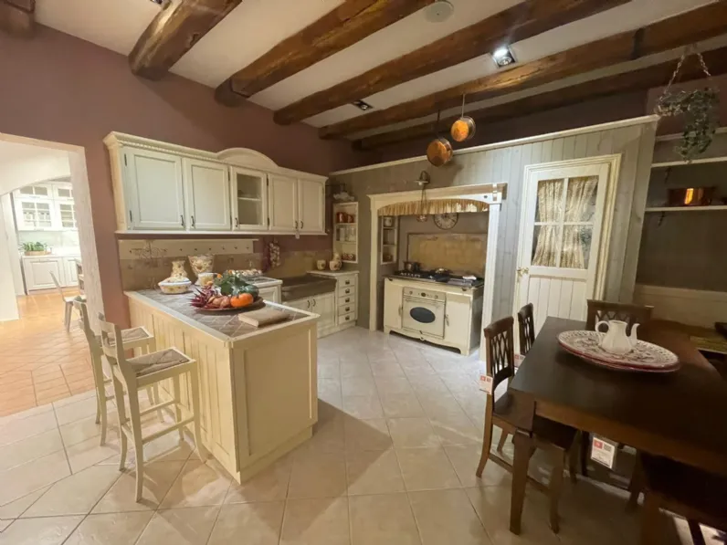 Cucina altri colori classica con penisola Collezione esclusiva Cv 634 cucina clara-perimetro a soli 19900�