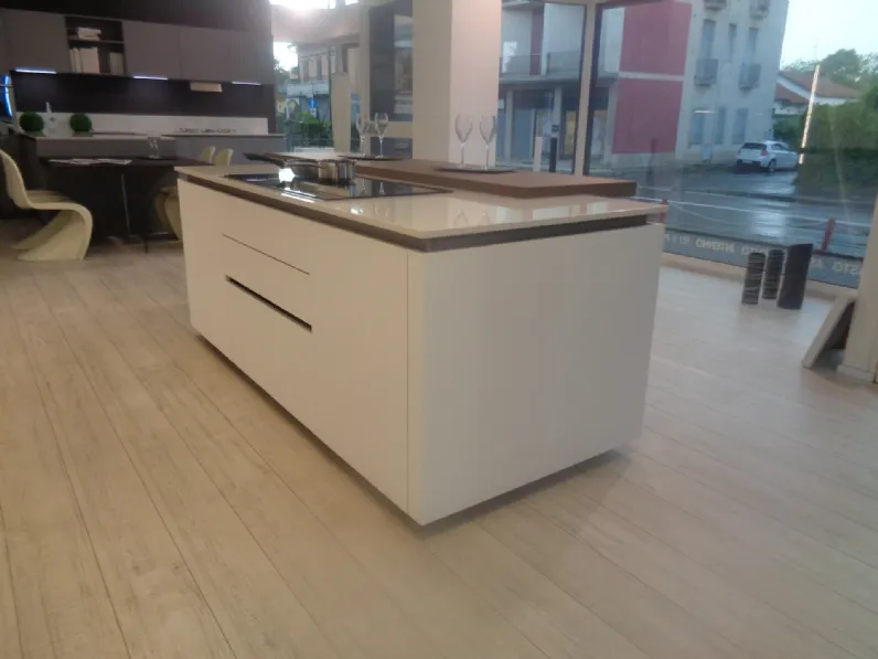 Cucina design ad isola Arredo3 Zetasei kali a prezzo ribassato