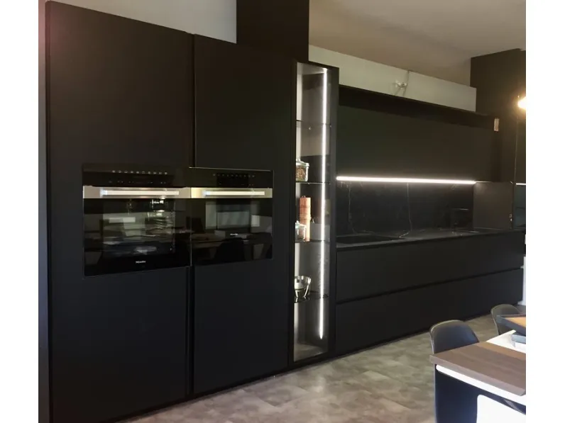 Cucina modello Atelier black new fenix - paolo biordi designer Artigianale PREZZO SCONTATO 43%