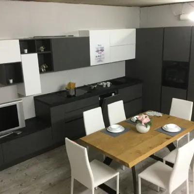 Cucina design altri colori Mobilturi cucine ad angolo Cielo nevada in Offerta Outlet