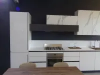 Cucina design bianca Stosa cucine lineare Alev in Offerta Outlet