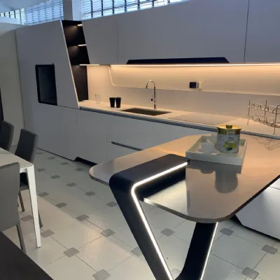 Cucina design con penisola Snaidero Vision a prezzo ribassato