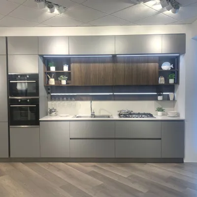 Richiedi il prezzo: cucina altri colori moderna Like j di Veneta cucine scontata 