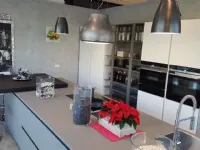 Cucina Dibiesse design ad isola grigio in resina cementizia Area 22