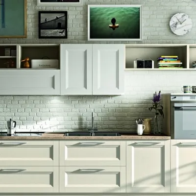Cucina lineare in legno a prezzo scontato 33%