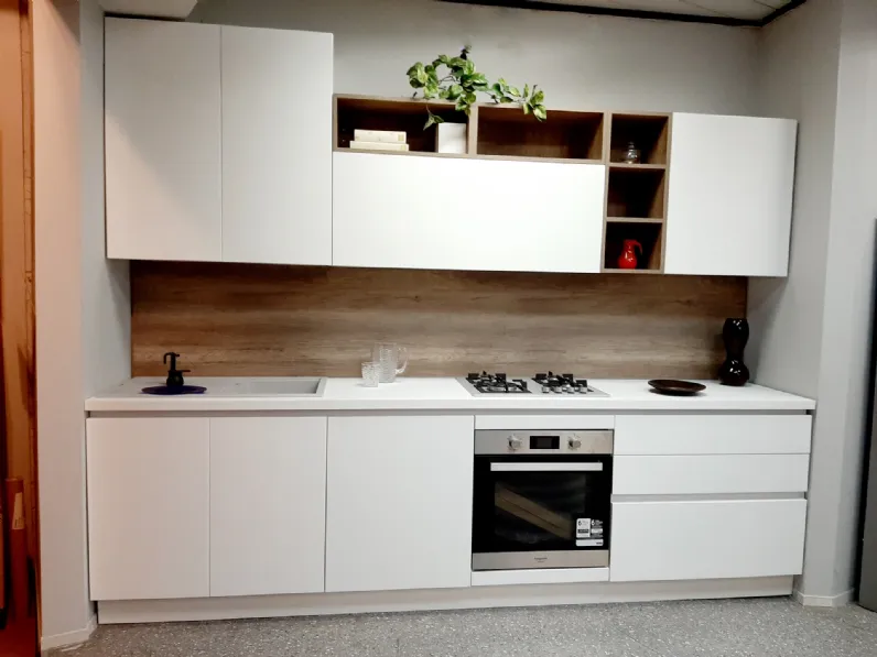 Cucina Essebi cucine lineare Gloss SCONTATA