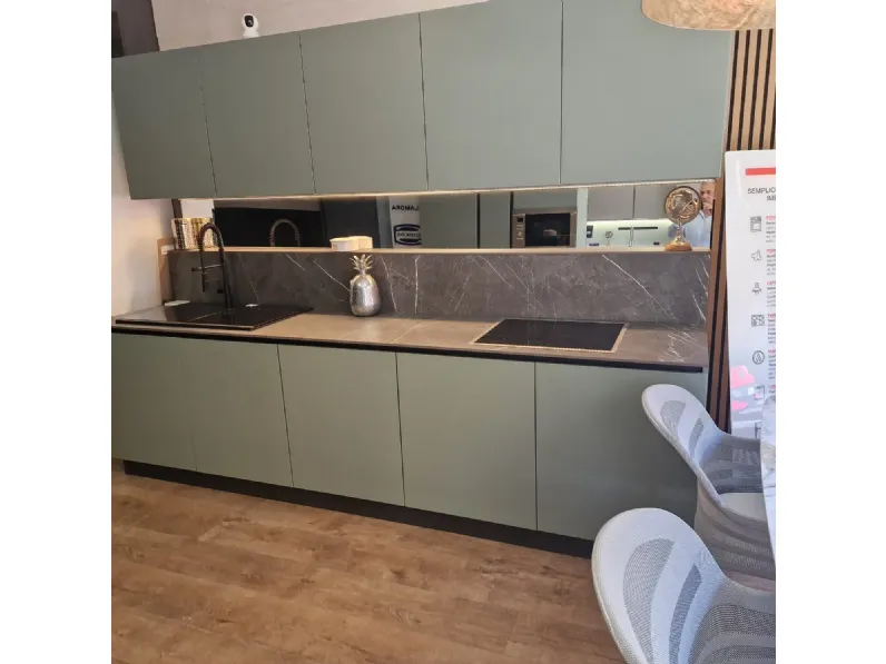 CUCINA lineare Essebi Verde SCONTATA 32%