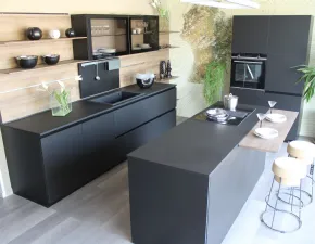 Cucina Euromobil Line OFFERTA OUTLET sconto 30%