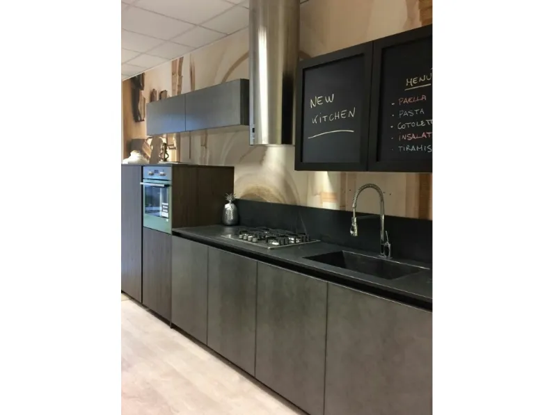 Cucina Arredo3 country lineare grigio in laccato opaco Factory