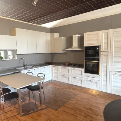 Cucina Fiorella  ad angolo Arrex con un ribasso imperdibile