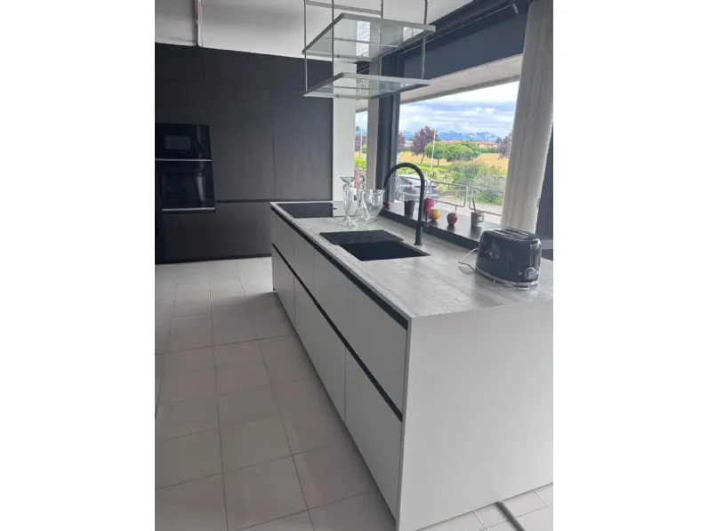 Cucina altri colori moderna con isola Time Gentili group a soli 17990 Euro