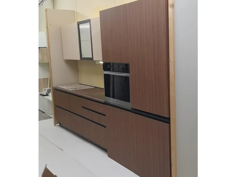 Cucina noce moderna lineare Giannei Nexus tabacco a soli 7190€