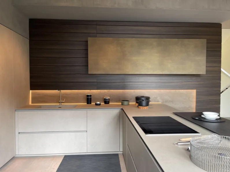 Cucina ad angolo design grigia Modulnova Mh6 a soli 22600 Euro