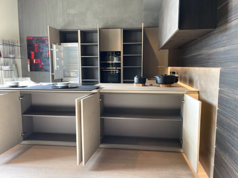 Cucina ad angolo design grigia Modulnova Mh6 a soli 22600 Euro