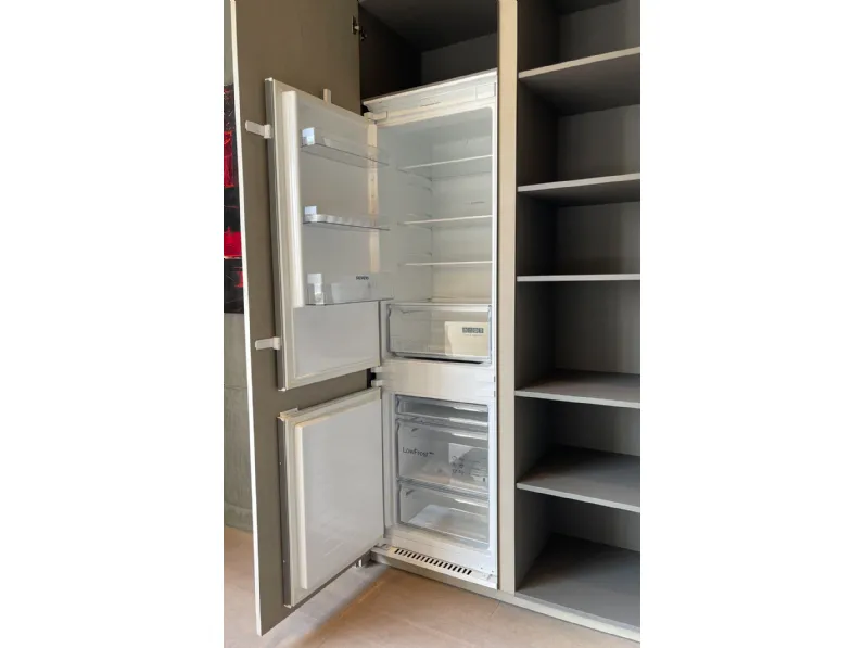 Cucina ad angolo design grigia Modulnova Mh6 a soli 22600 Euro