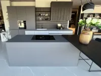Cucina grigia design con isola Cucina tratto  Meson's cucine in offerta