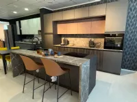 Cucina a PREZZI OUTLET in laminato materico Arrex -30%