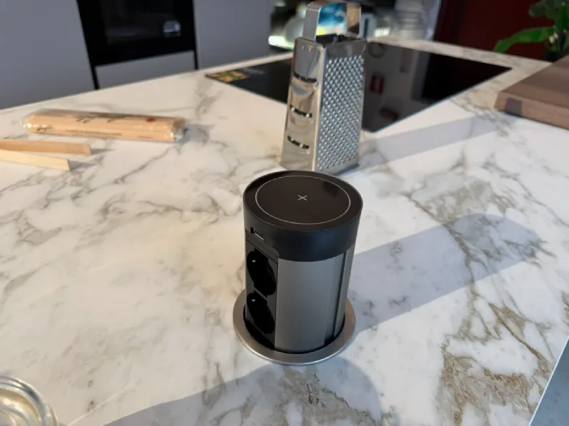 Cucina a PREZZI OUTLET in laccata opaco Binova -56%