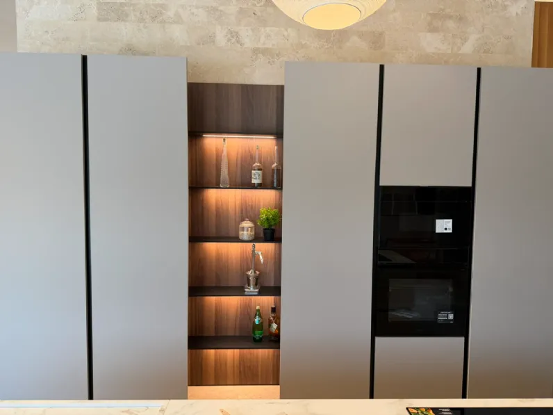 Cucina a PREZZI OUTLET in laccata opaco Binova -56%