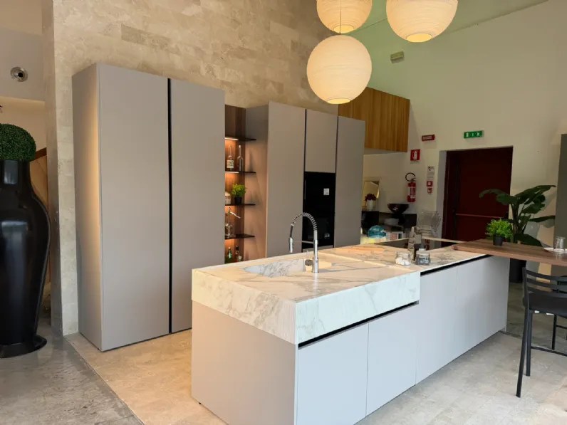 Cucina a PREZZI OUTLET in laccata opaco Binova -56%