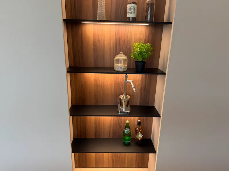 Cucina a PREZZI OUTLET in laccata opaco Binova -56%