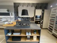 Cucina con isola moderna grigia Creo Tablet cemento ardesia a soli 7689