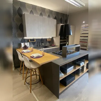 Cucina con isola moderna grigia Creo Tablet cemento ardesia a soli 7689