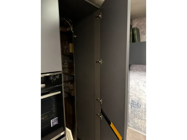 Cucina grigia moderna con penisola Dibiesse Area 22 xl job a soli 14260 Euro