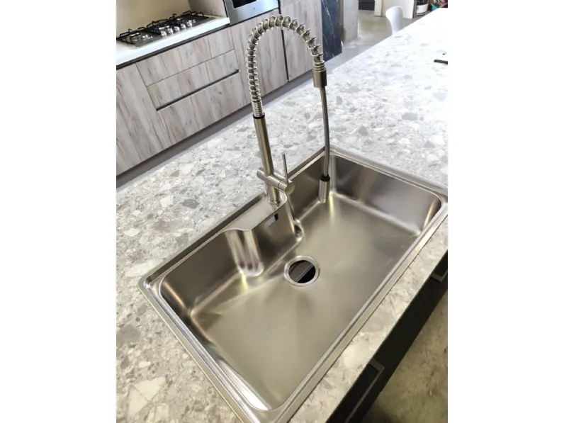 Cucina con penisola moderna grigia Arrex Bea orione penisola a soli 6500 Euro