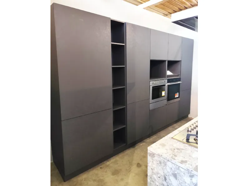 Cucina con penisola moderna grigia Arrex Bea orione penisola a soli 6500 Euro