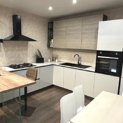 Cucina grigia moderna con penisola Net cucine Delizia a soli 7650 Euro