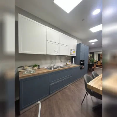 Cucina lineare in laccata opaco a prezzo scontato 70%