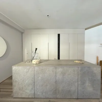 Cucina grigia moderna lineare One Record cucine in offerta