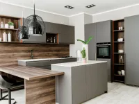 Cucina grigio design ad isola Formalia Scavolini in Offerta Outlet