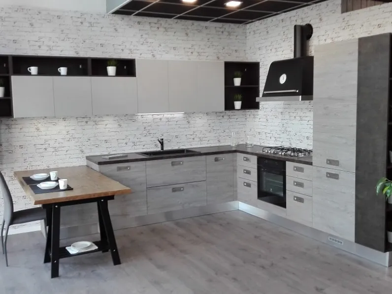 Cucina grigio industriale con penisola Oslo  Gicinque cucine in Offerta Outlet
