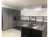 Cucina grigio moderna con penisola Ak projet Arrital cucine