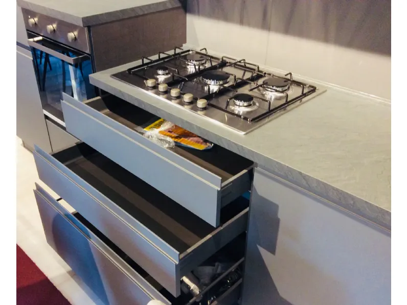 Cucina in laccato opaco Artigianale a PREZZI OUTLET -34%
