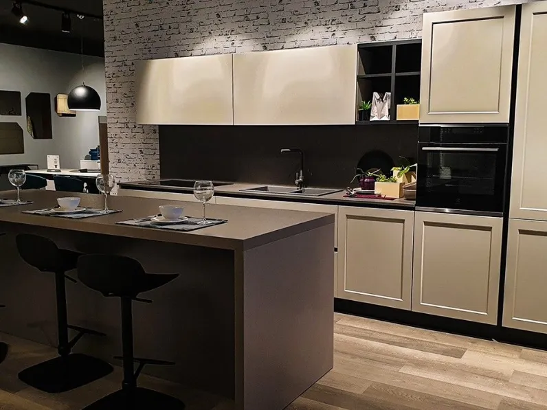 Cucina grigio moderna lineare Soho La casa moderna scontata