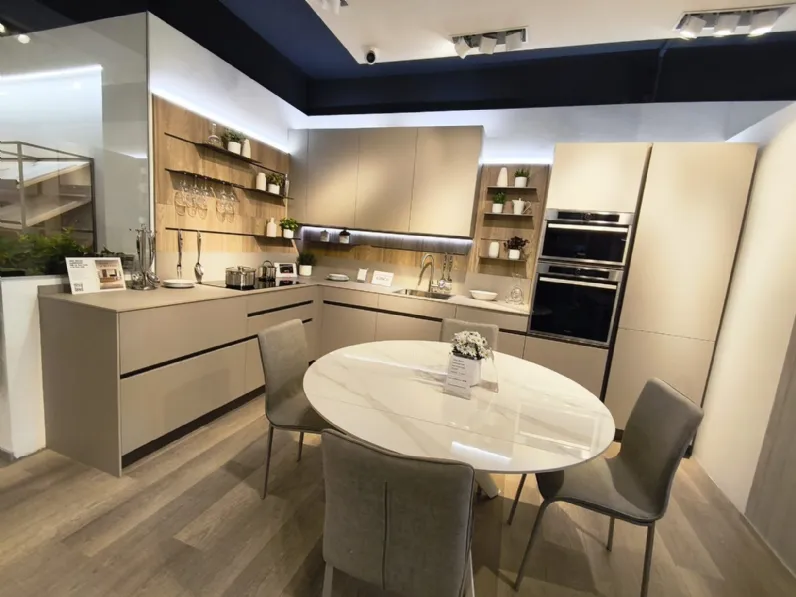 Cucina Iconica di Veneta cucine scontata -47%
