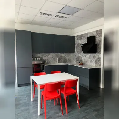 Cucina modello Line Astra PREZZO SCONTATO 46%