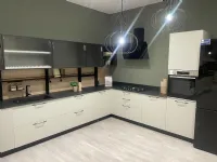 Cucina moderna ad angolo Sax Scavolini a prezzo ribassato
