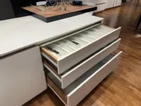 Scopri Stosa Infinity: cucina moderna con penisola a prezzo scontato!