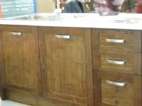 cucina isola moderna etnica