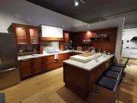 Cucina classica con penisola Certosa Snaidero a prezzo scontato